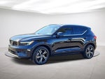 2023 Volvo XC40 B5 Plus Bright Theme