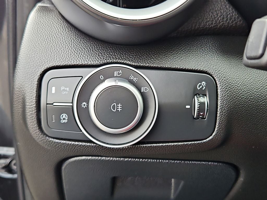 2023 Alfa Romeo Giulia Veloce