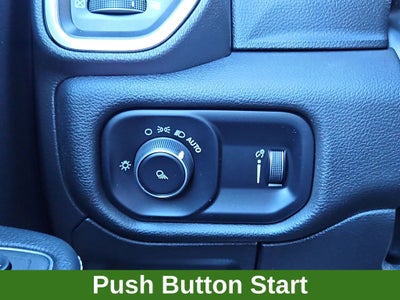 2024 RAM 1500 Laramie HEMI 5.7L 2WD Crew Cab