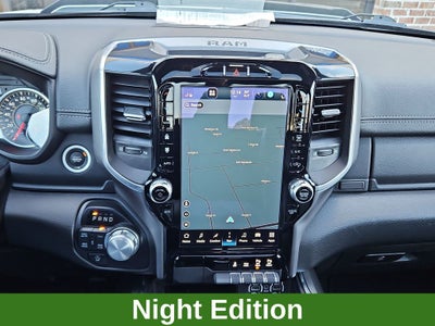 2022 RAM 1500 Laramie 4x4 Crew Cab Night Edition w/ Nav & Panor