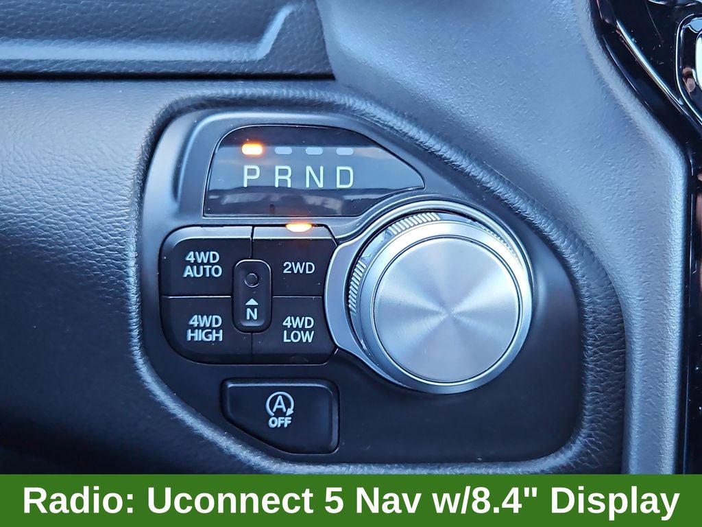 2022 RAM 1500 Laramie 4x4 Crew Cab Night Edition w/ Nav & Panor