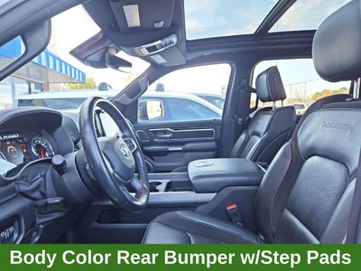 2022 RAM 1500 Laramie 4x4 Crew Cab Night Edition w/ Nav & Panor