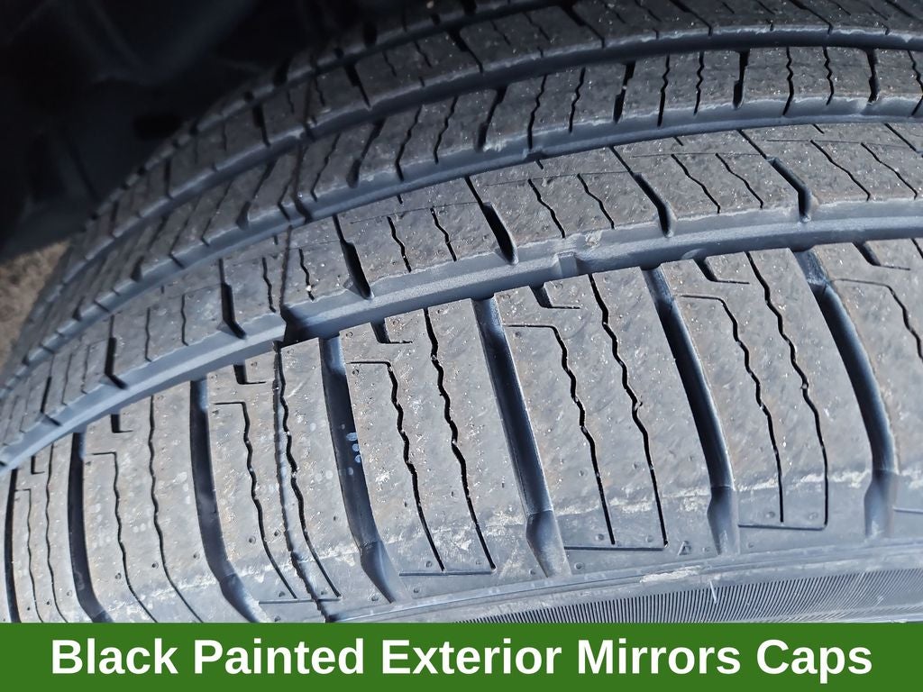 2022 RAM 1500 Laramie 4x4 Crew Cab Night Edition w/ Nav & Panor