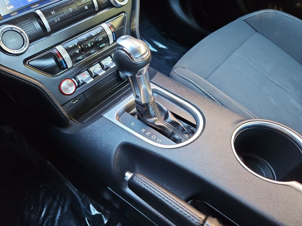 2022 Ford Mustang EcoBoost