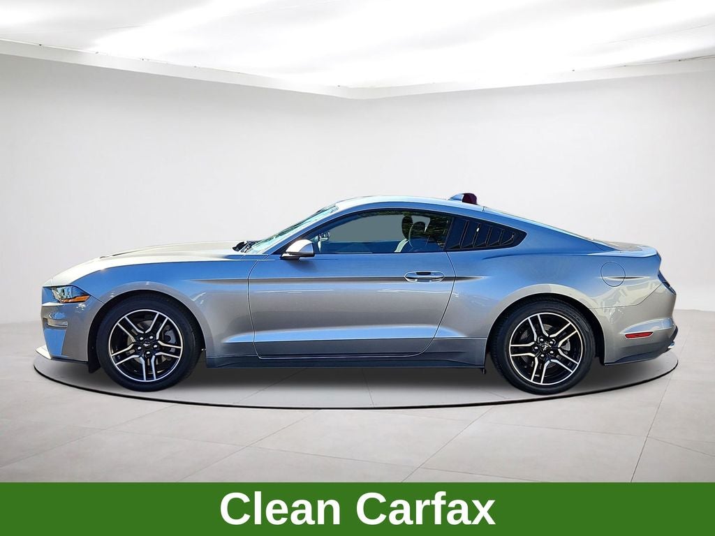 2022 Ford Mustang EcoBoost