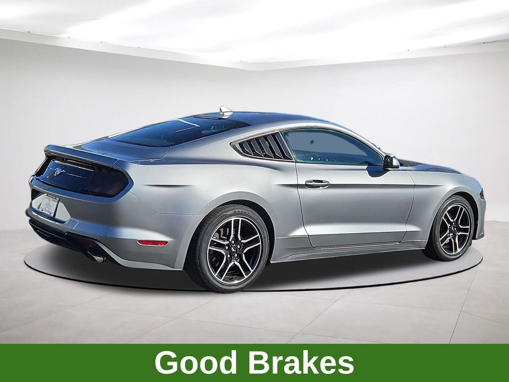 2022 Ford Mustang EcoBoost