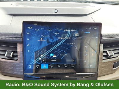 2023 Ford Expedition Limited w/ Nav, Panoramic Vista Roof & 3rd Row