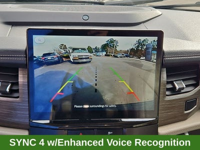 2023 Ford Expedition Limited w/ Nav, Panoramic Vista Roof & 3rd Row