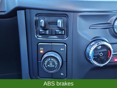 2024 Ford F-150 XLT 4WD SuperCrew FX4 5.0L w/ Black Appearance Pkg