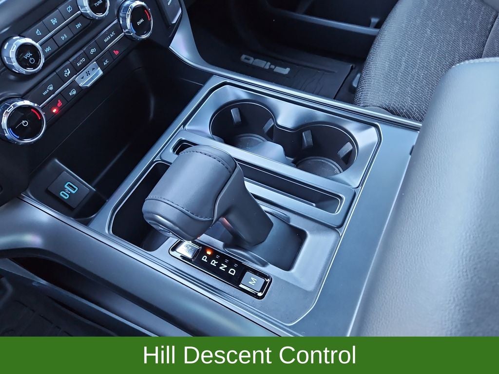 2024 Ford F-150 XLT 4WD SuperCrew FX4 5.0L w/ Black Appearance Pkg