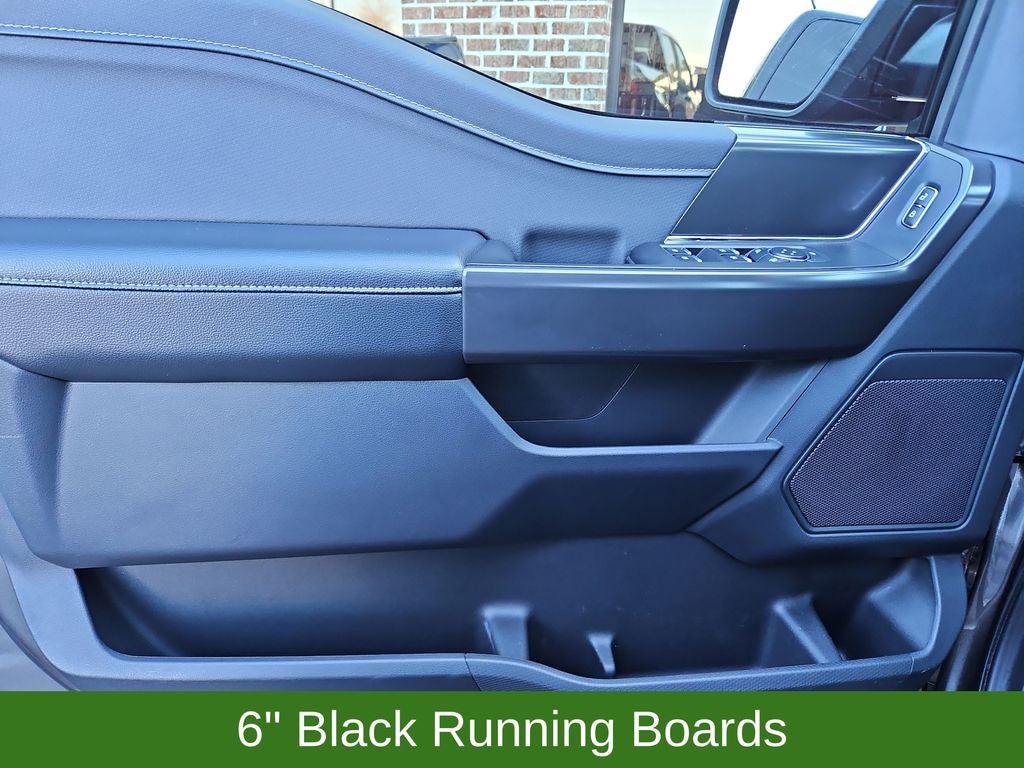 2024 Ford F-150 XLT 4WD SuperCrew FX4 5.0L w/ Black Appearance Pkg