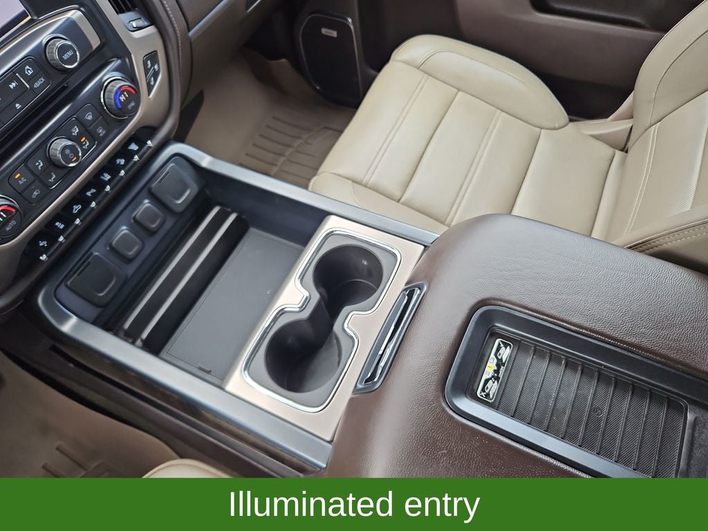 2016 GMC Sierra 2500HD Denali 4WD Crew Cab 6.6L Turbo Diesel w/ Duramax