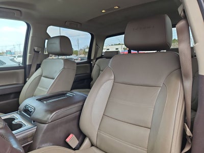 2016 GMC Sierra 2500HD Denali 4WD Crew Cab 6.6L Turbo Diesel w/ Duramax