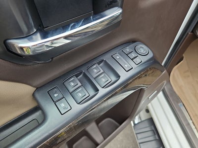 2016 GMC Sierra 2500HD Denali 4WD Crew Cab 6.6L Turbo Diesel w/ Duramax