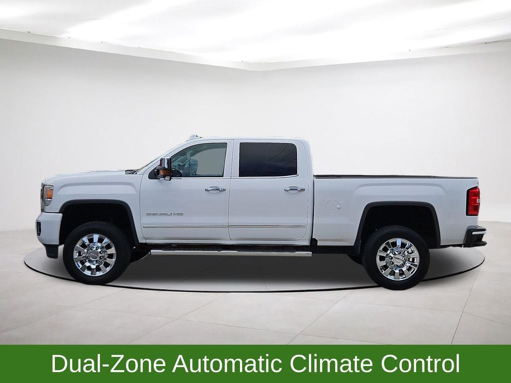2016 GMC Sierra 2500HD Denali 4WD Crew Cab 6.6L Turbo Diesel w/ Duramax