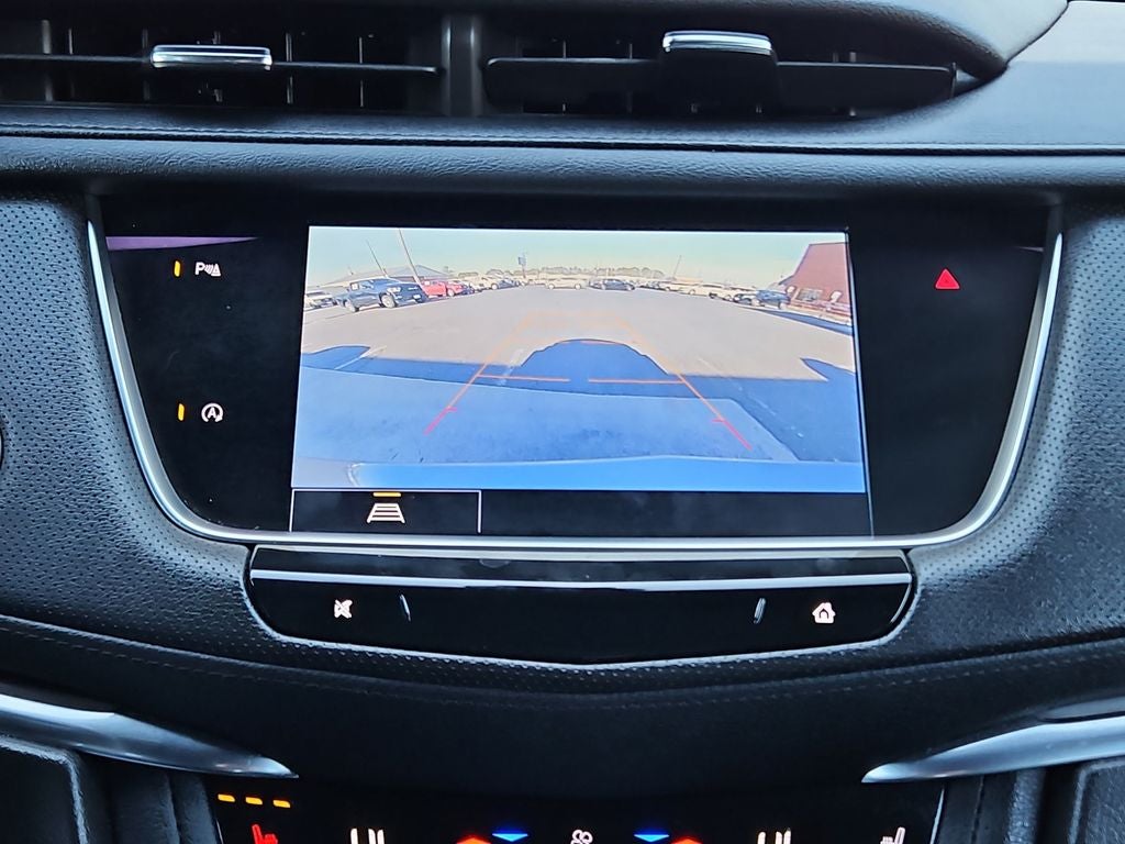 2023 Cadillac XT5 Luxury