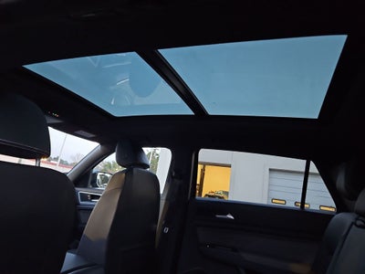 2022 Volkswagen Atlas Cross Sport 3.6L V6 SE w/Technology