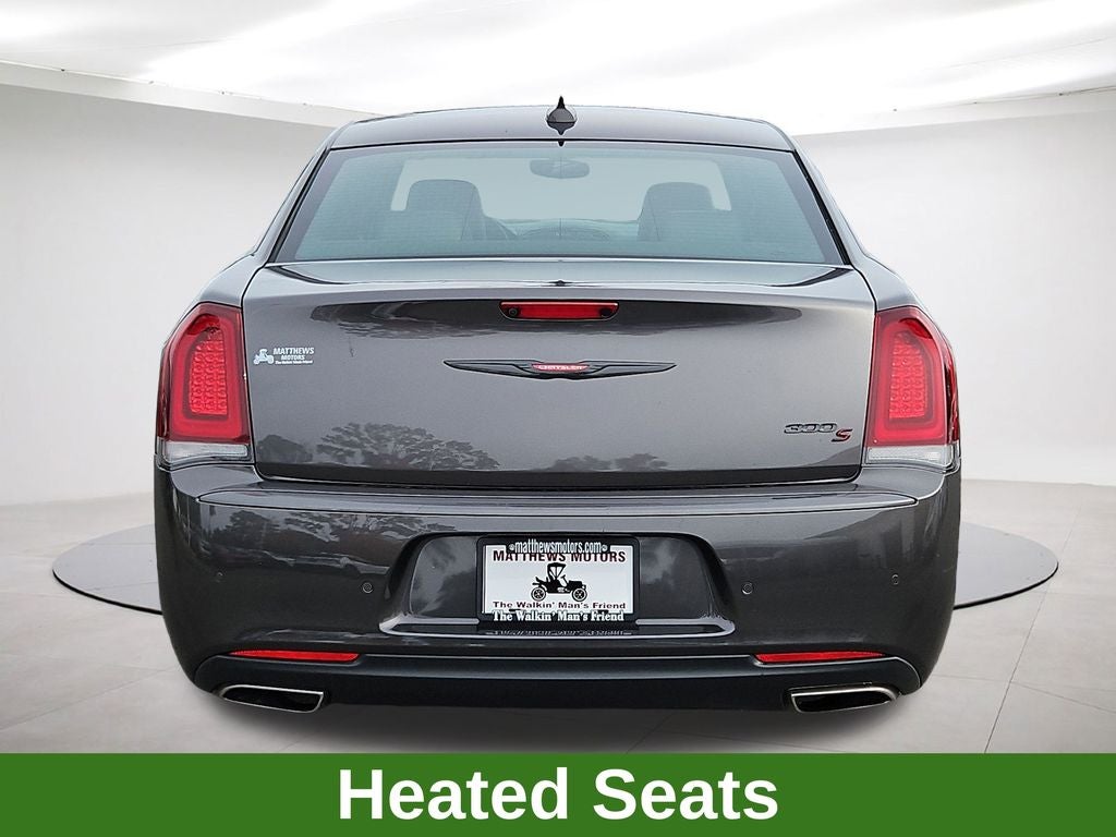 2023 Chrysler 300 S w/ Nav & Panoramic Sunroof