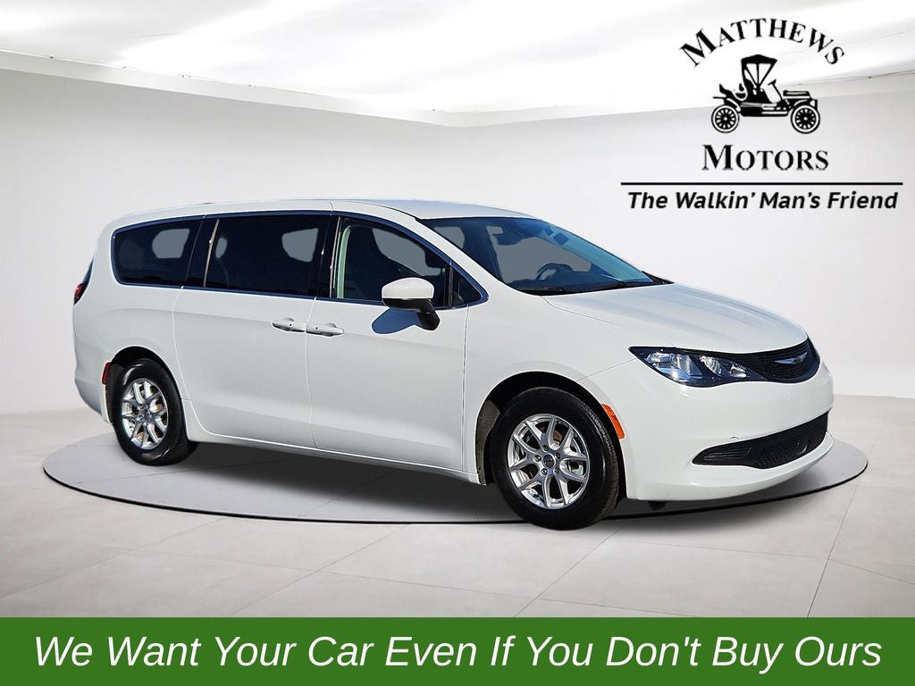 2023 Chrysler Voyager LX