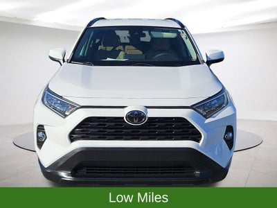 2020 Toyota RAV4 XLE