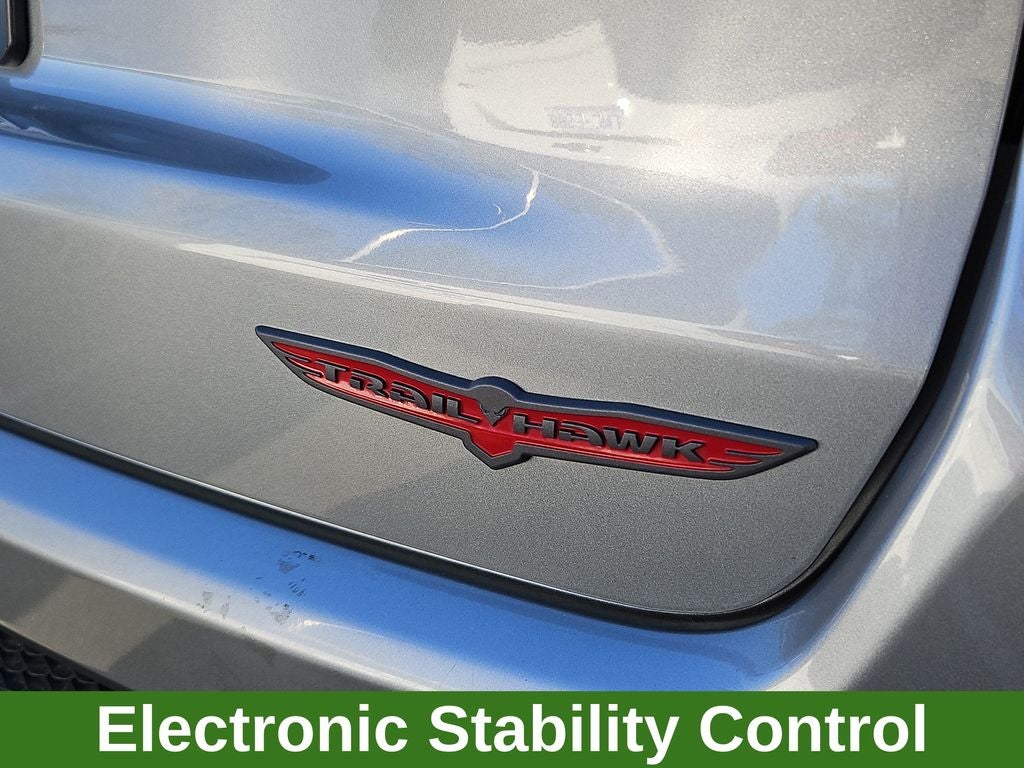 2022 Jeep Compass Trailhawk 4x4 Elite w/ Nav & Panoramic Sunroof