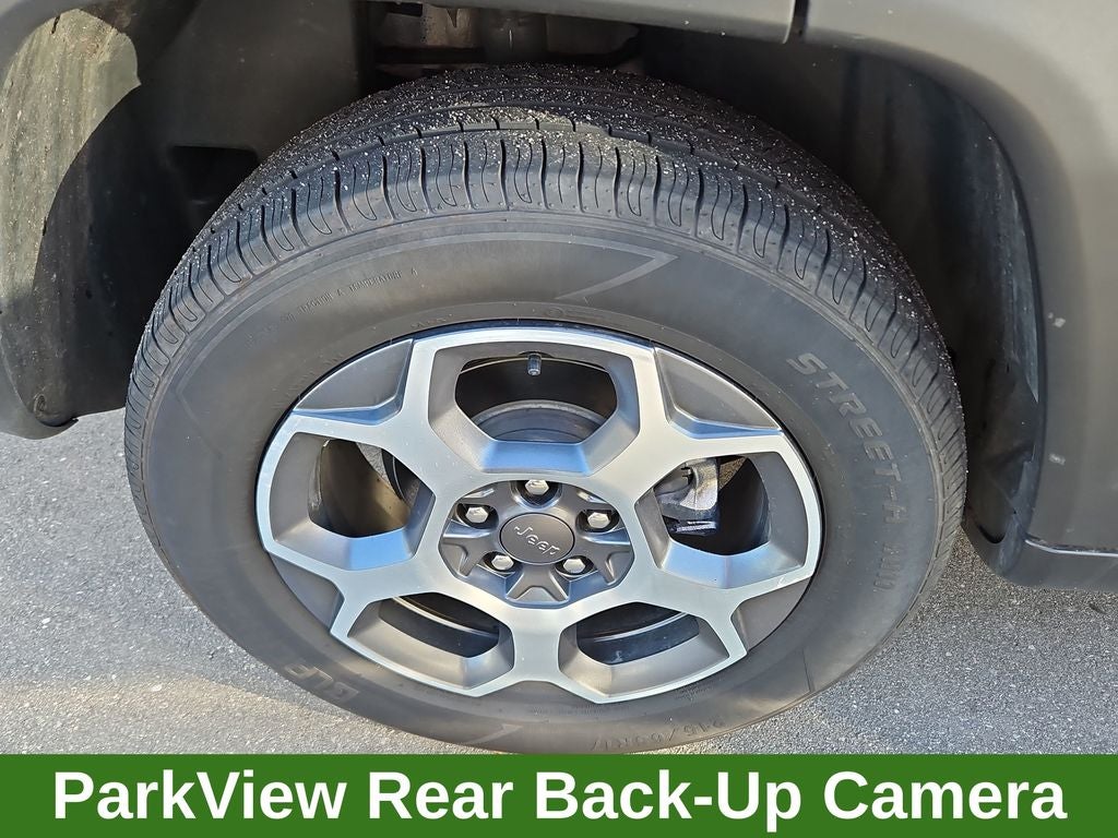 2022 Jeep Compass Trailhawk 4x4 Elite w/ Nav & Panoramic Sunroof