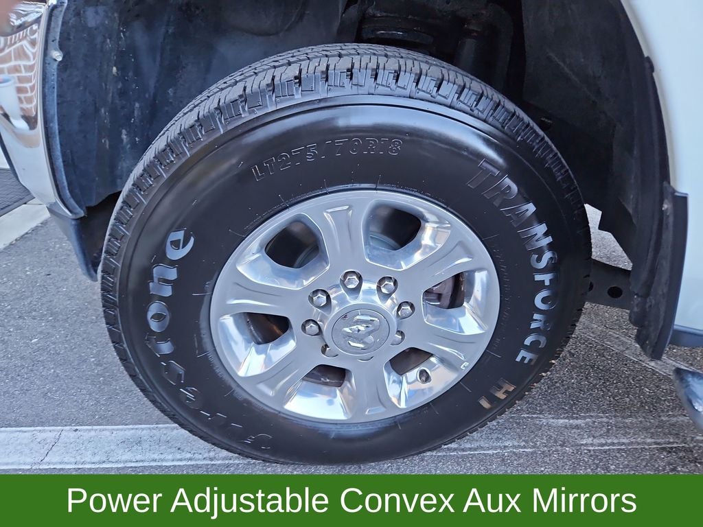 2024 RAM 2500 BIG HORN Crew Cab 4x4 Cummins 6.7L I6 Turbodiesel Crew Cab 4WD 6.7L Turbodiesel