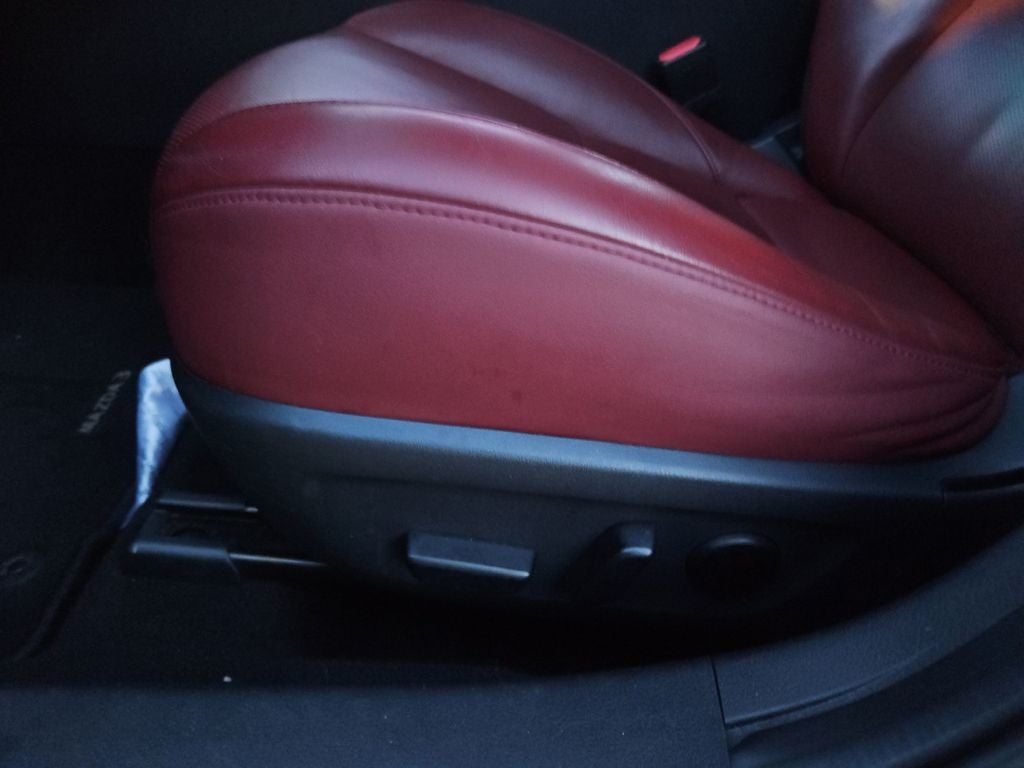 2022 Mazda Mazda3 Carbon Edition