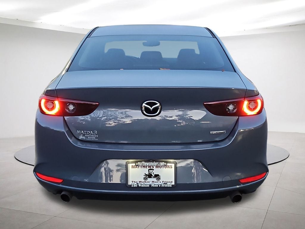 2022 Mazda Mazda3 Carbon Edition