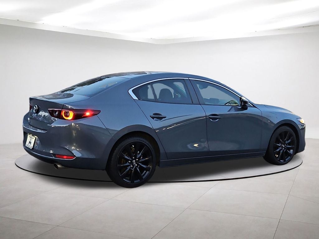 2022 Mazda Mazda3 Carbon Edition