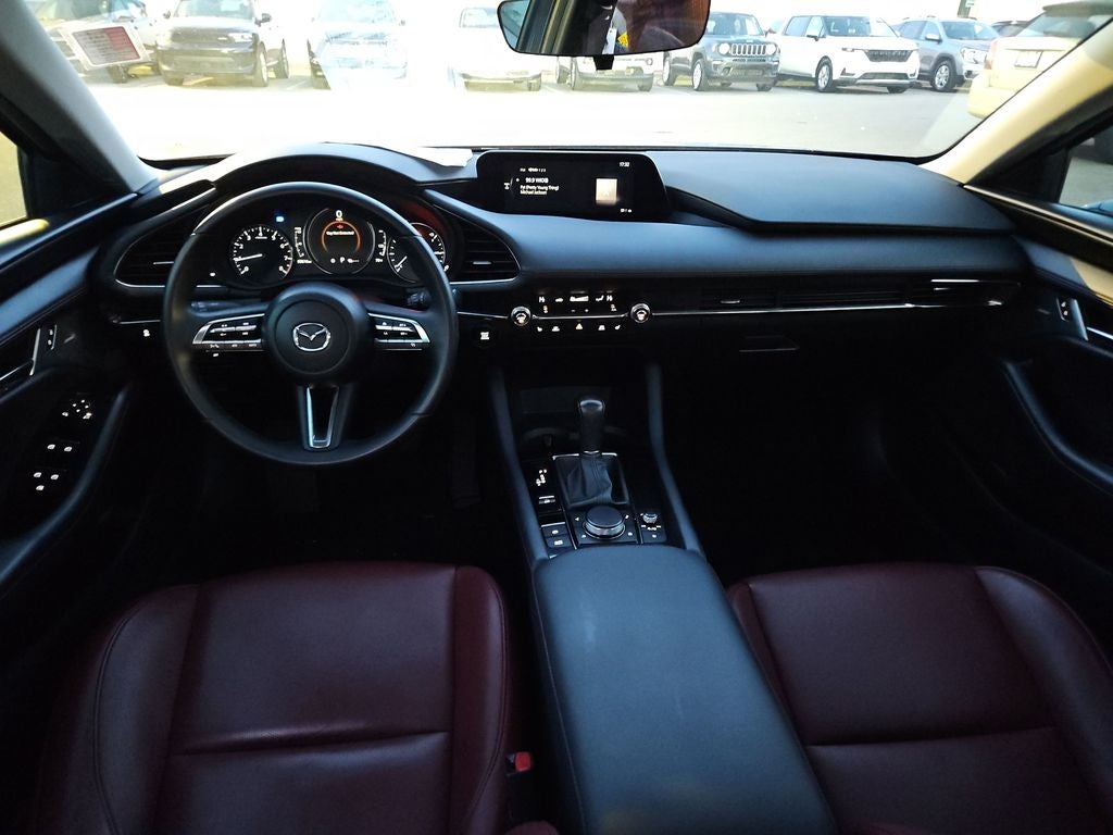 2022 Mazda Mazda3 Carbon Edition