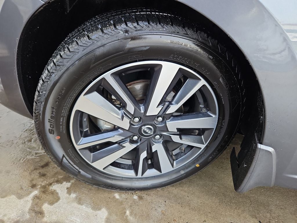 2024 Nissan Versa 1.6 S