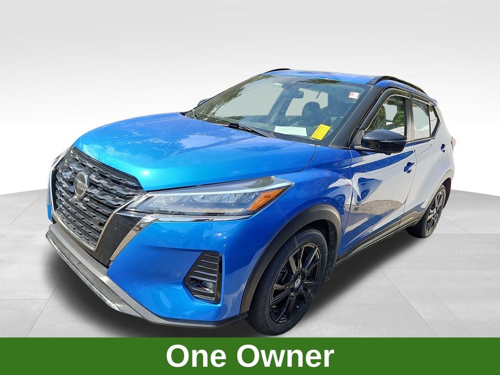 2021 Nissan Kicks SR