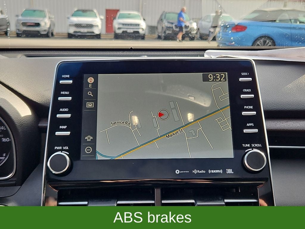 2021 Toyota Avalon Hybrid Limited w/ Nav & Sunroof