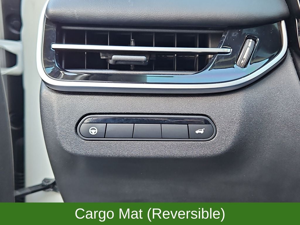 2022 INFINITI QX60 LUXE