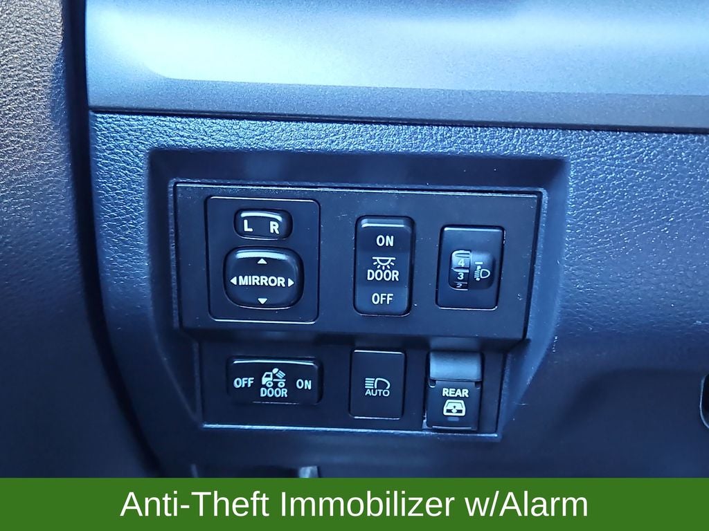 2019 Toyota Tundra SR5 4WD Crew Max w/ XSP Pkg. CrewMax