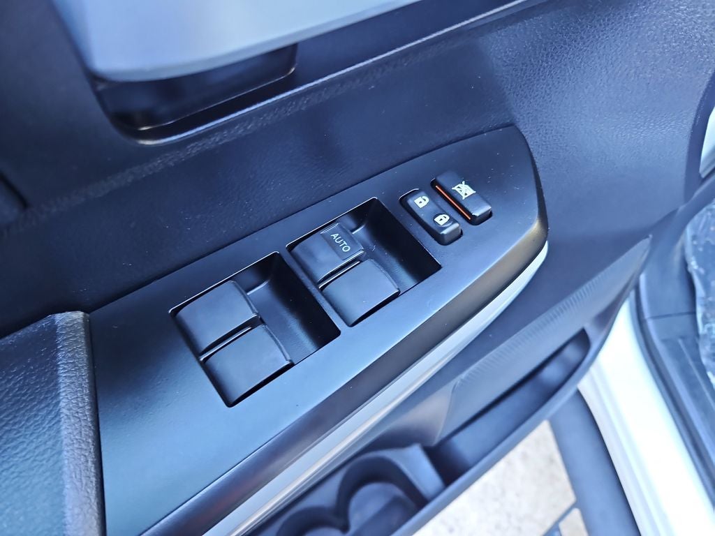 2019 Toyota Tundra SR5 4WD Crew Max w/ XSP Pkg. CrewMax