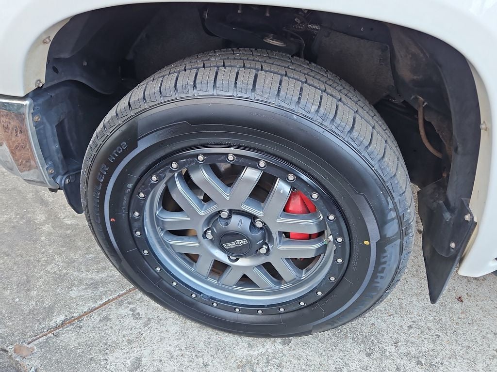 2019 Toyota Tundra SR5 4WD Crew Max w/ XSP Pkg. CrewMax