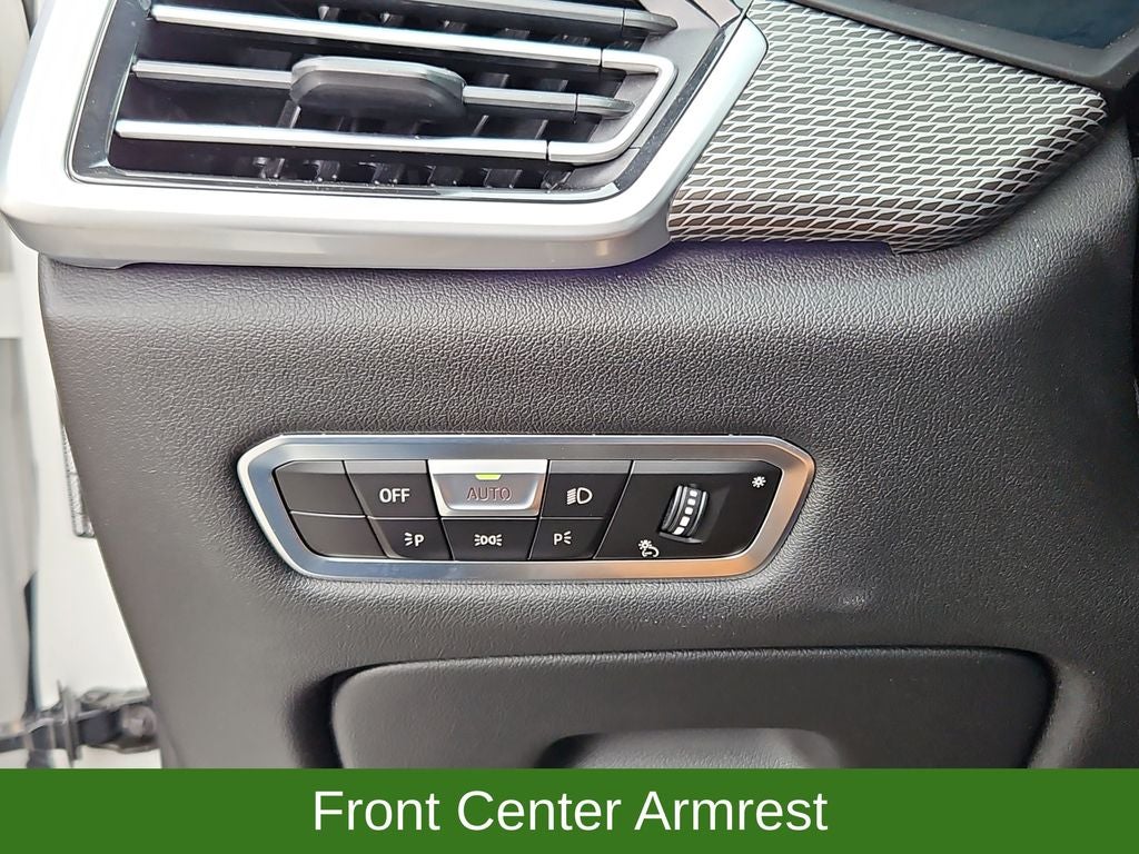 2023 BMW X5 xDrive40i M-Sport w/ Executive Pkg. & Panoramic Su