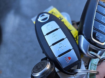 2021 Nissan Rogue Sport SV