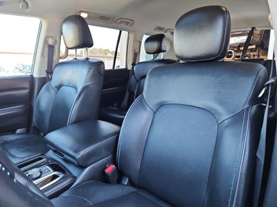 2023 INFINITI QX80 LUXE