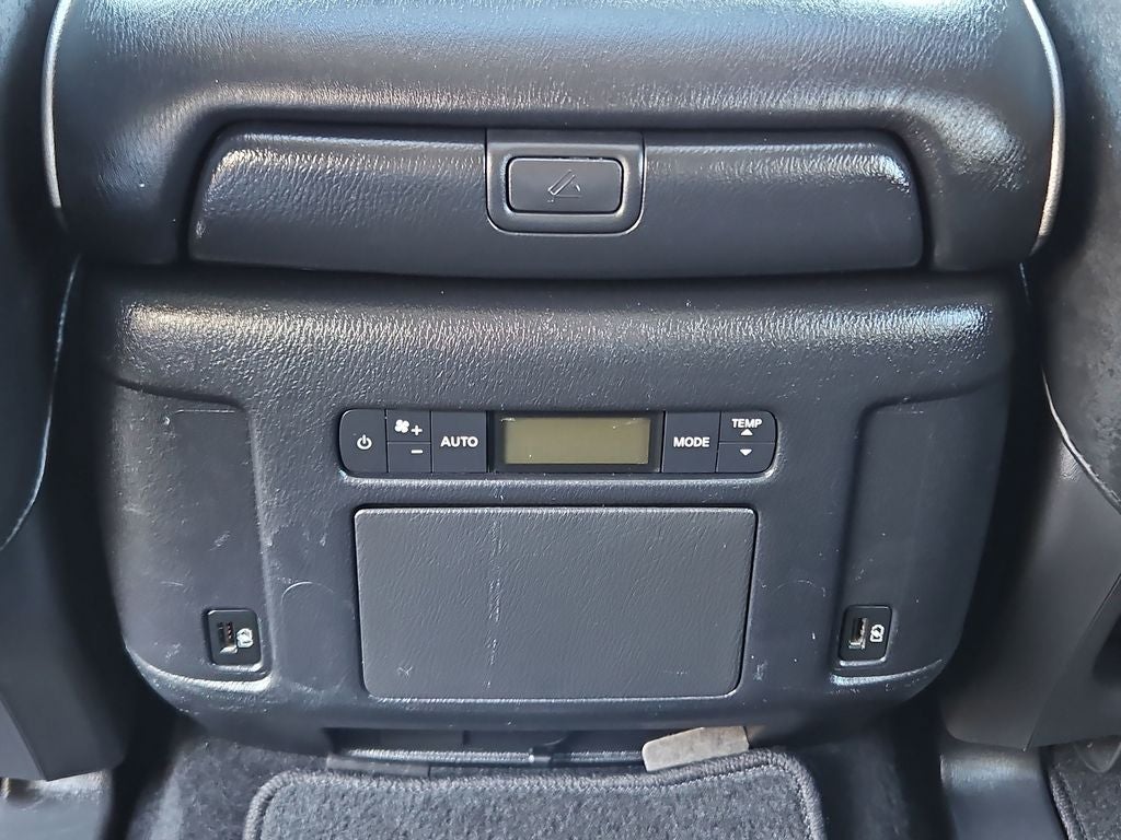 2023 INFINITI QX80 LUXE