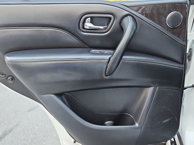 2023 INFINITI QX80 LUXE