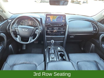 2023 INFINITI QX80 LUXE