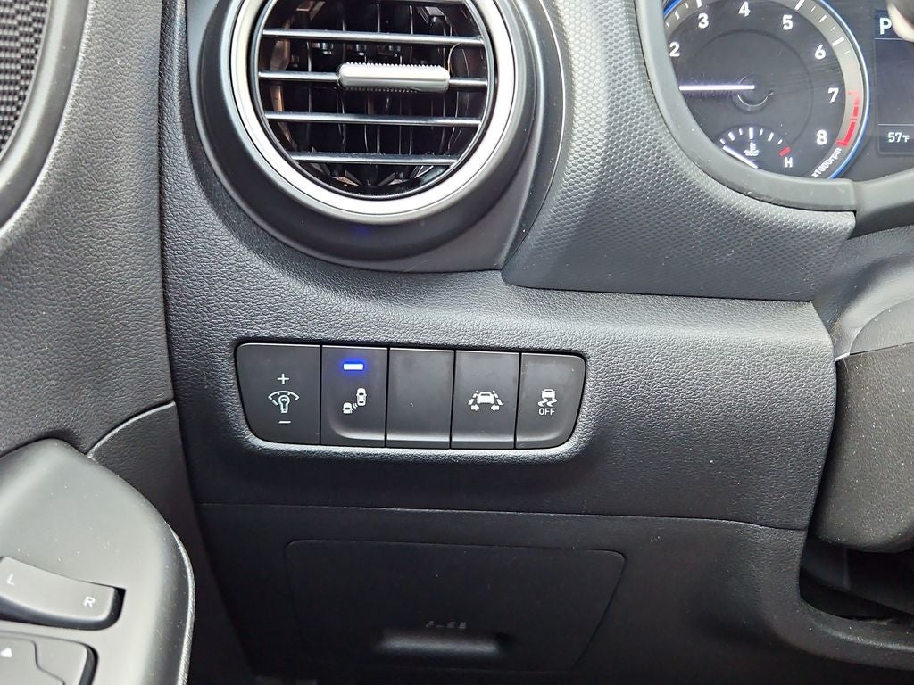 2020 Hyundai Kona SEL