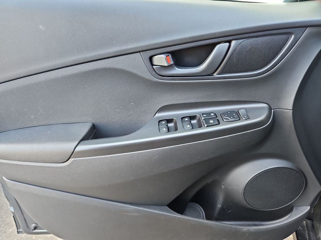 2020 Hyundai Kona SEL