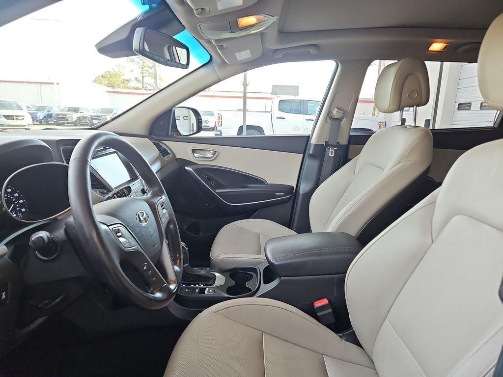 2017 Hyundai Santa Fe Limited Ultimate