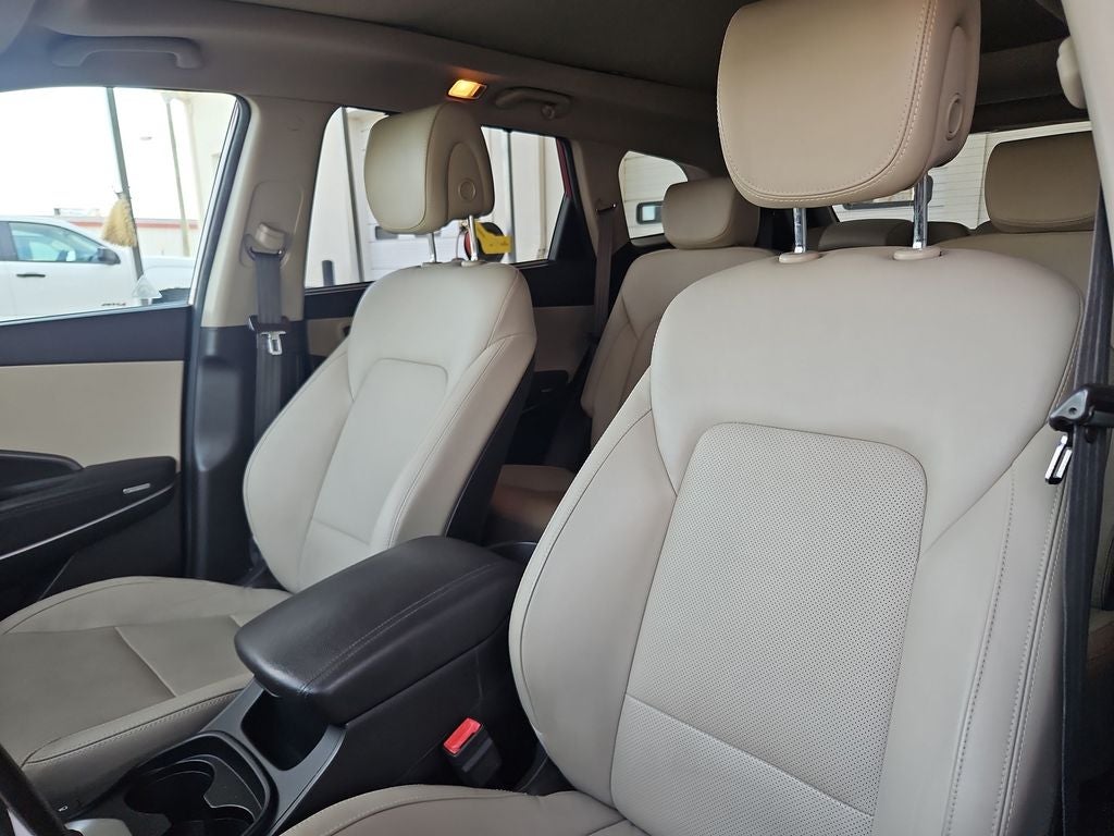 2017 Hyundai Santa Fe Limited Ultimate