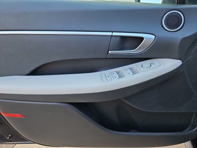 2023 Hyundai Sonata SE