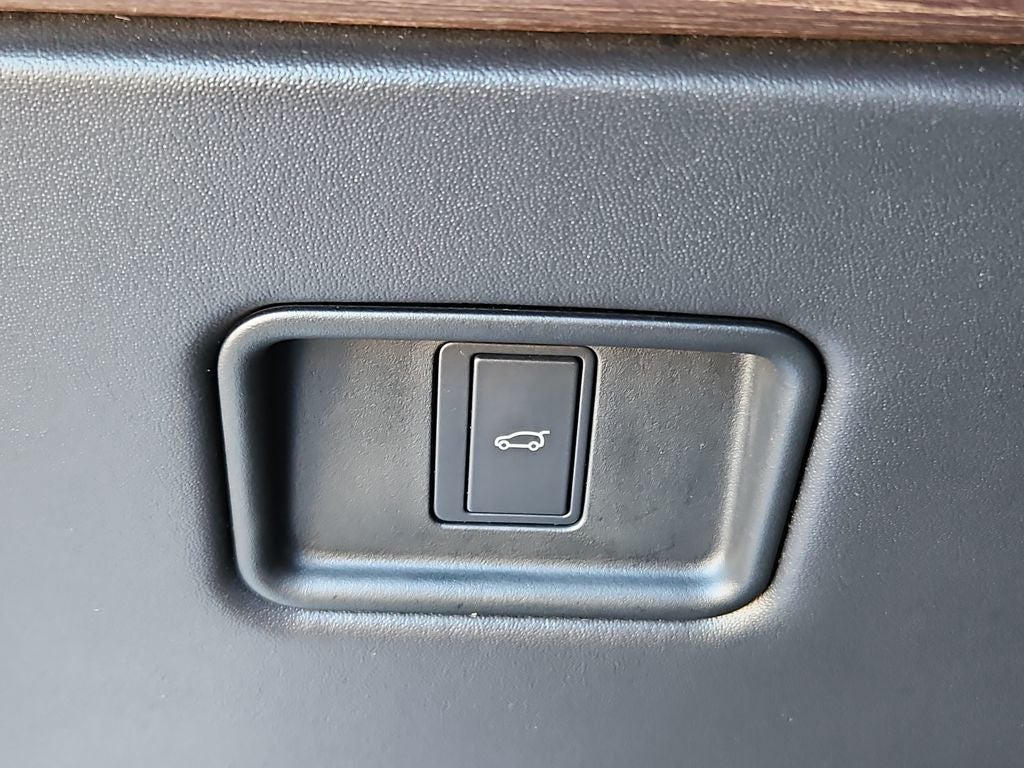 2023 Land Rover Range Rover SE LWB